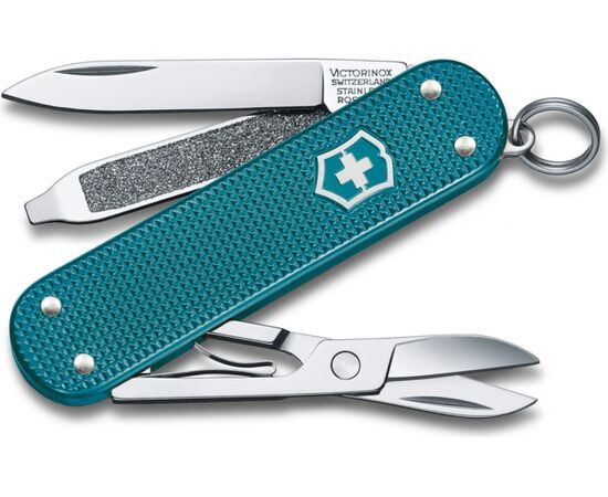  Нож перочинный Victorinox Classic Wild Jungle 0.6221.242G 58мм 7функц. карт.коробка 