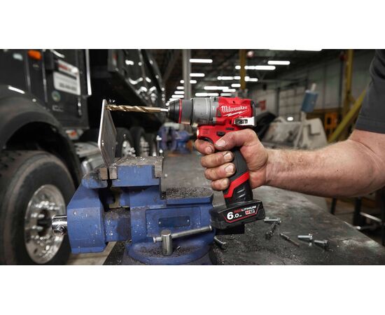  Дрель-шуруповерт Milwaukee M12 FPD2-202X (4933479868) 