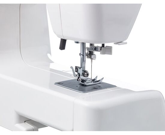  Швейная машина Janome XV-7 