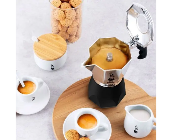  Гейзерная кофеварка Bialetti Brikka 7327 с клапаном для пенки 
