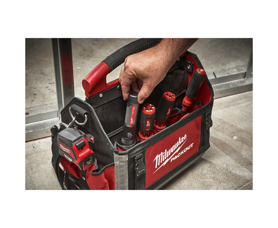  Фонарь Milwaukee USB L4 TMLED-301 (4933479769) 